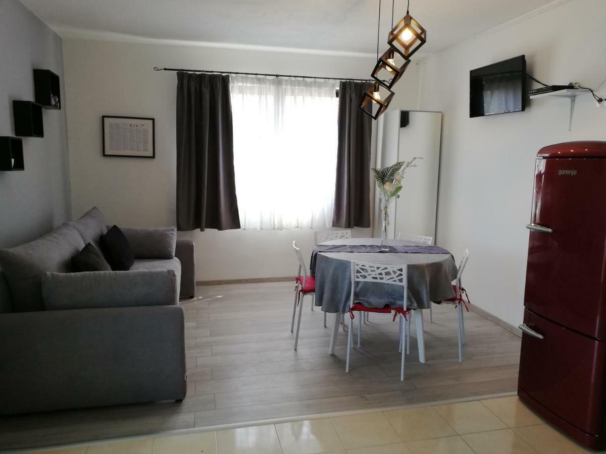Stojan A1 Apartment